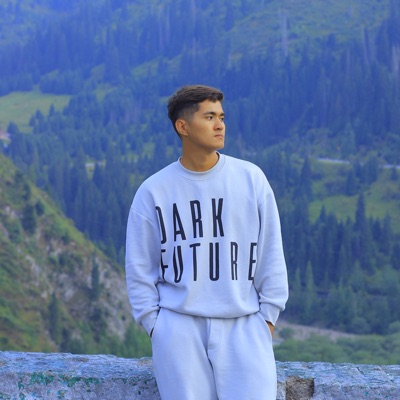 Hör dir undefined an, schau dir Musikvideos an, lies die Biografie, finde Tourdaten und mehr!