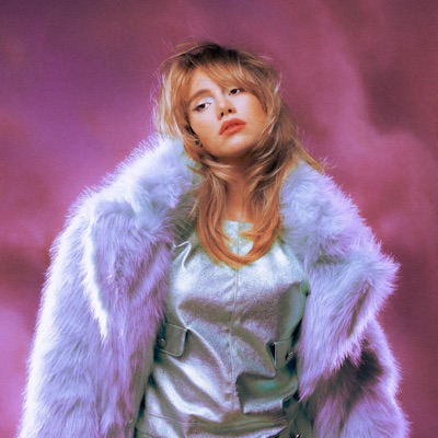 Listen to Suki Waterhouse, watch music videos, read bio, see tour dates & more!