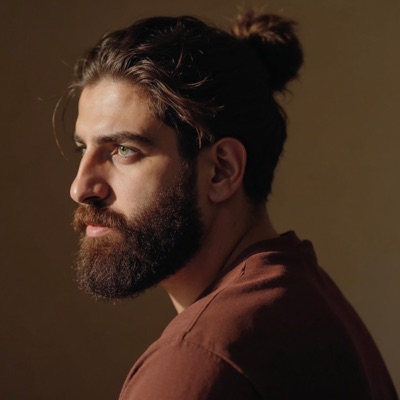 Ouve Bilal Derky, vê vídeos de música, lê a biografia, vê as datas da digressão e muito mais!