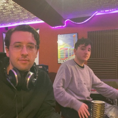 Luister naar Homebodi, bekijk muziekvideo's, lees de bio, bekijk de tourdata, en meer!